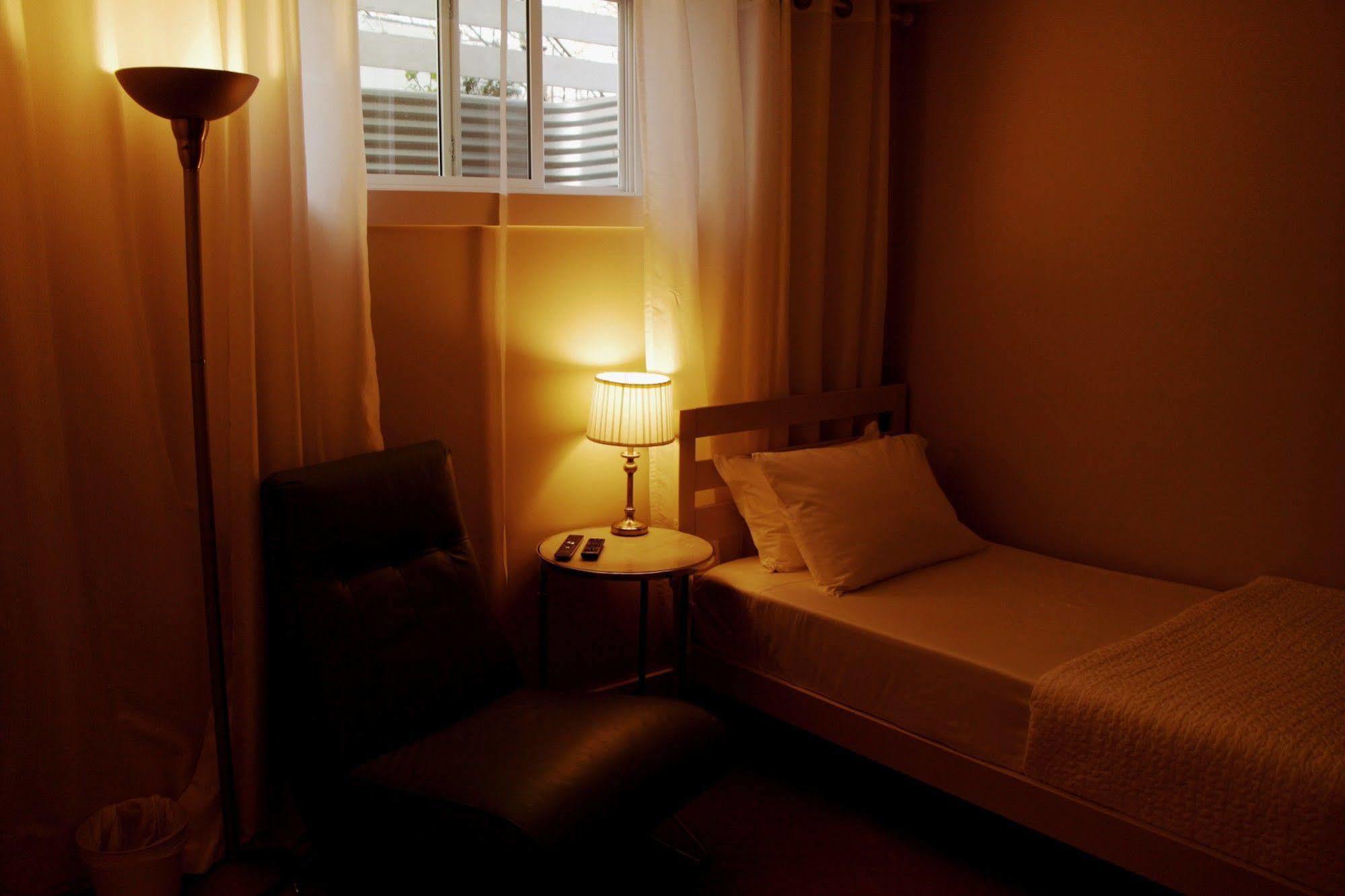 Ritchie B&B Edmonton Buitenkant foto